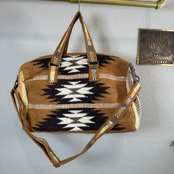 Women's Panache Apparel Tan Brown Cream Western Duffel Bag Weekender NEW - Picture 3 of 9